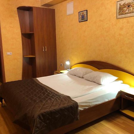 קייב Comfort Hotel מראה חיצוני תמונה