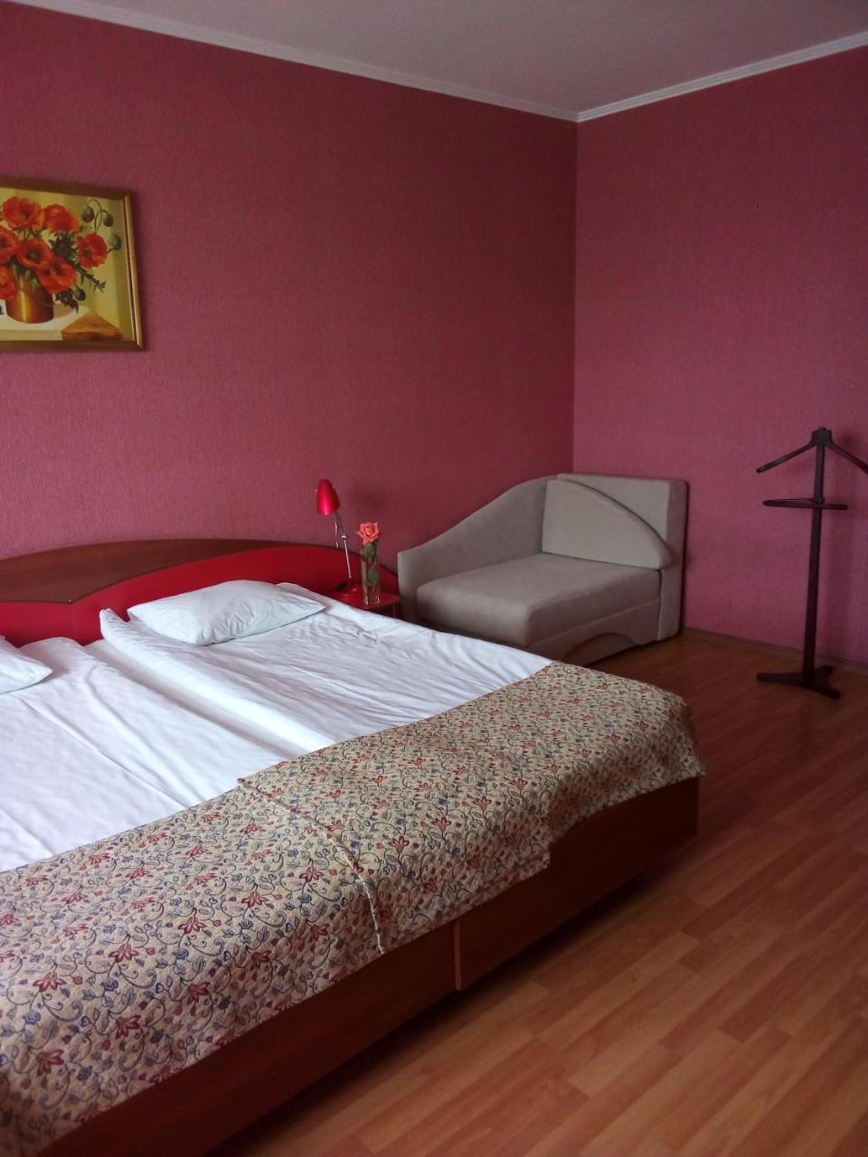 קייב Comfort Hotel מראה חיצוני תמונה
